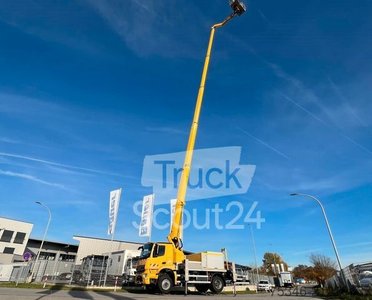 Pracovní plošina Mercedes Benz / Ruthmann T 330 / 33 m / Použitý horní stav