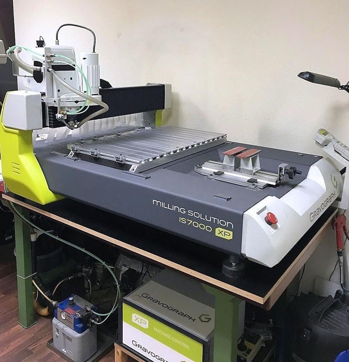 Gravograph IS7000XP engraving machine milling machine 610x815mm
