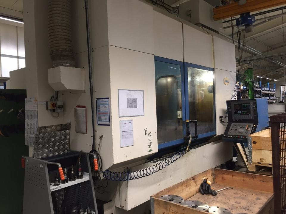 4 axle machining center AXA Vario 2Frästische CNC milling machine