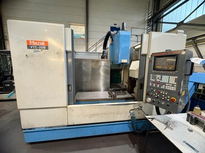 MAZAK VTC-20 B Vertikalbearbeitungszentrum