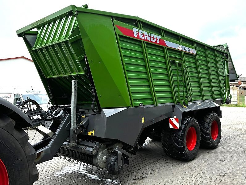 Fendt Tigo 70 PR only 774 feet and 76 hours and with 750/45 R26.5 strapping