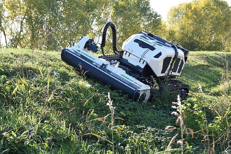 Hymach 50 LE Mulchlaupe Mähraupe Funkraupe Forstraupe