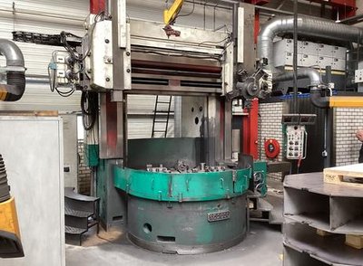 TITAN SC2000 pionowa tokarka z cnc
