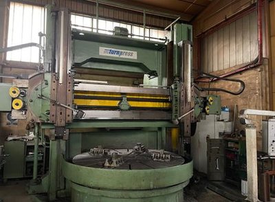 Stanko Import NC Kontrolowana pionowa tokarka D2500mm (Retrofished in 2012)