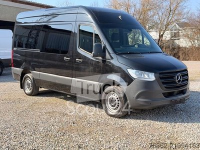 Мінібус Mercedes-Benz Sprinter 317CDI AHK-3,5t L2H2 клімату Navi використовується