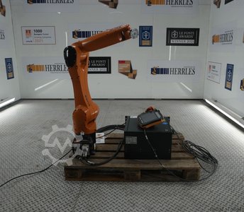 KUKA KR 10 R1100