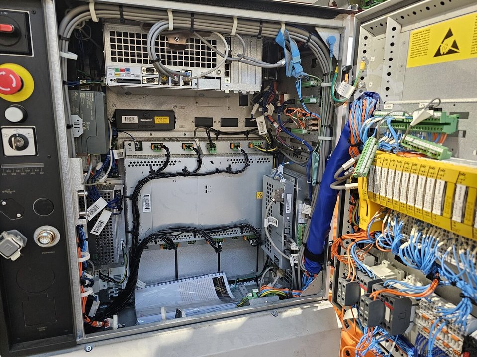 ABB ABB IRC5 Sterownik Napęd 09