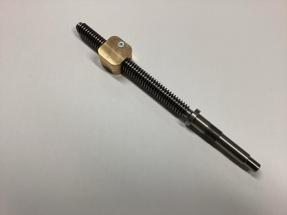 Weiler LZ280 Drehmaschine Spindel für Oberschlitten Ersatzteil