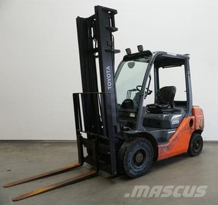 Toyota 02- 8FDF25