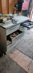 Шкаф-чертеж использовал пластинчатый станок