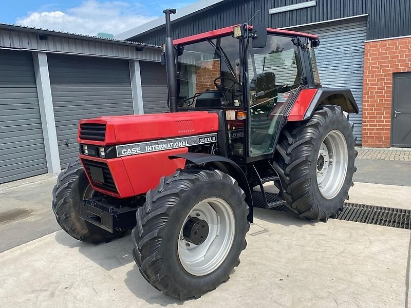 Случай IH 856 XLN 40 км/ч