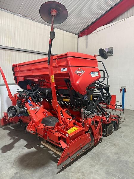 Cow SITERA 3030-24E + HR 3030 + APV Scatter