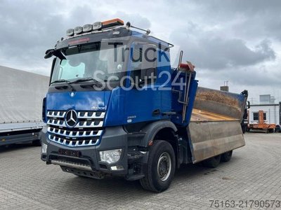Kipper вантажівка MERCEDES-BENZ Arocs 2653 6x4 3-Achs Kipper Meiller Bordmatik використовується