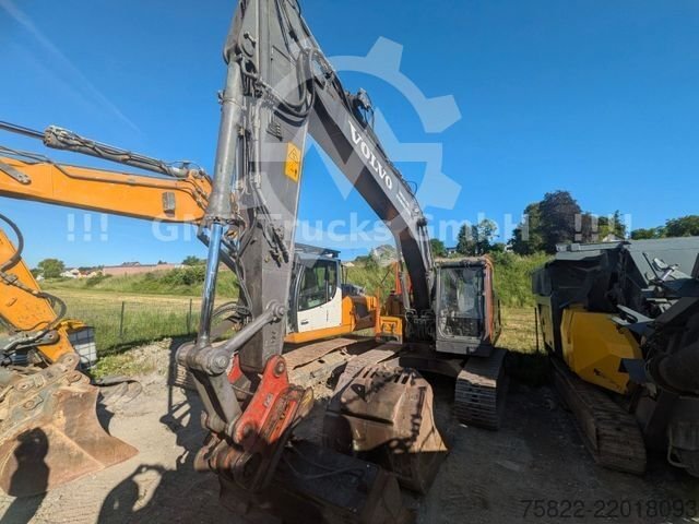 VOLVO EC 220 / SW + 2 ложки