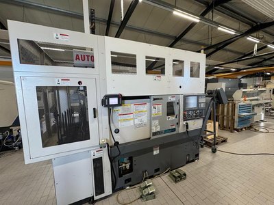 CNC Drehmaschine Okuma Genos L200E-M mit Portal