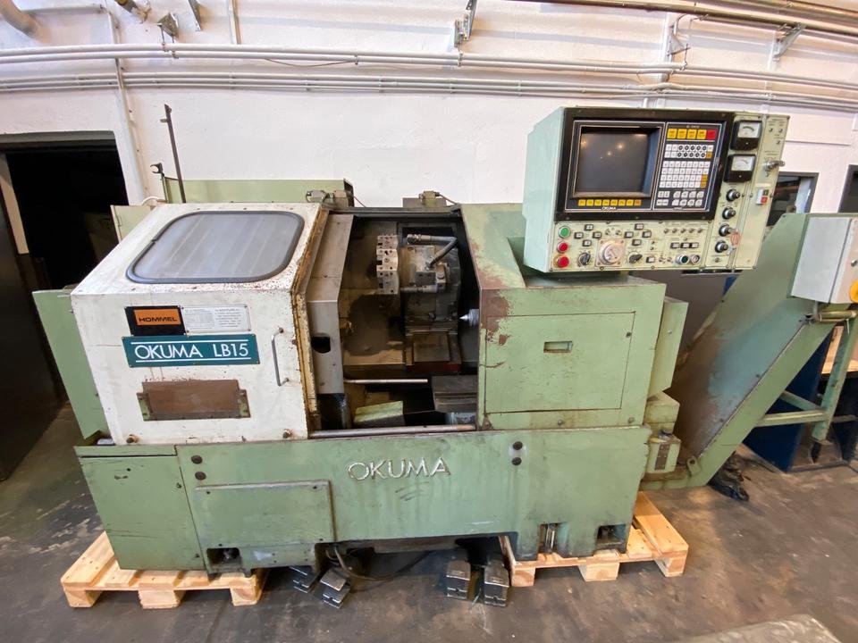 CNC Drehmaschine Okuma LB15 mit 12fach Revolver