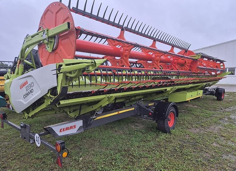 Claas Конвіо 1230