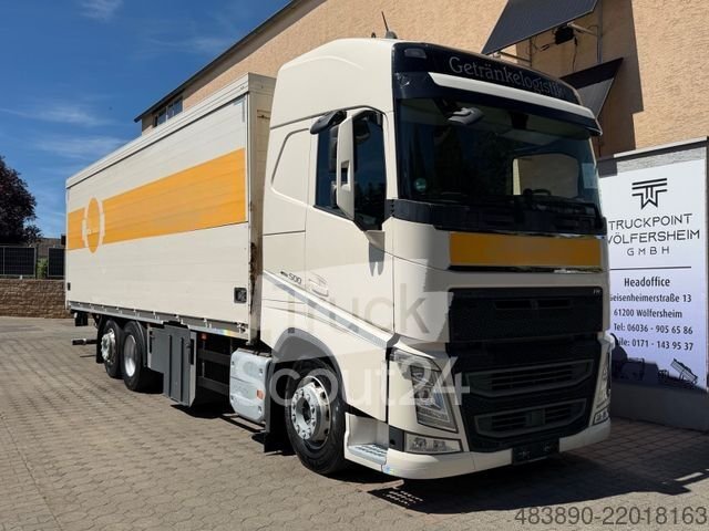 truck with beverage build-up VOLVO FH500/LBW/AHK/Lift-axis/aus.1Hand/Top condition used