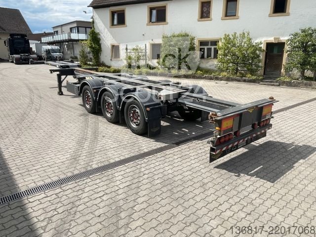 Semi-trailer replacement chassis BROSHUIS MFCC-HD Chassi extendable 20/2x20/30/40/45/Tank used