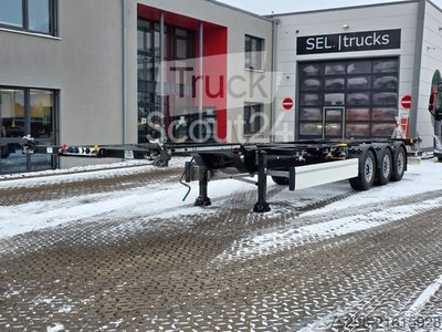 напівпричепний замінний шасі KRONE SD / Lift axle / телескоп / 11.908 - 13.403 мм використовується