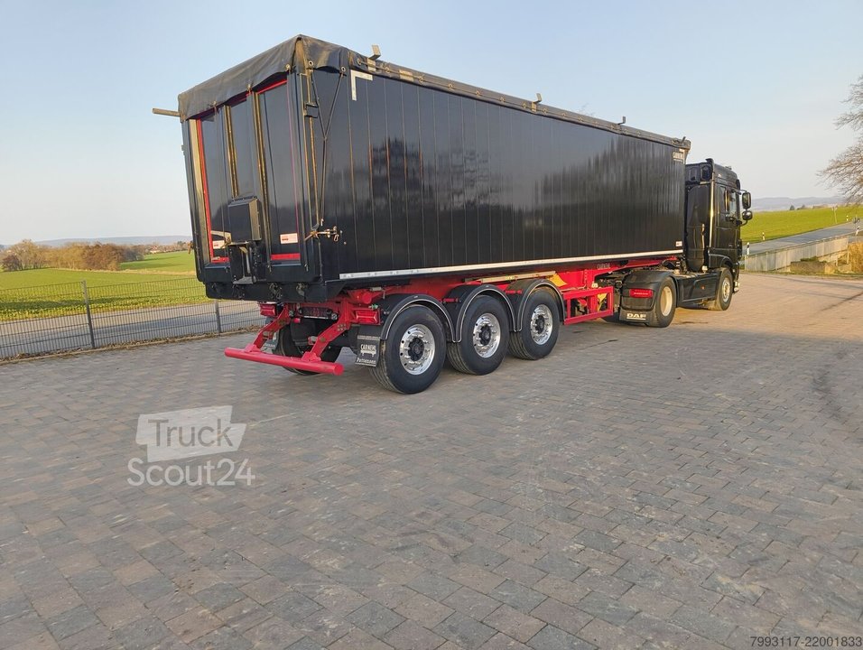 Tilt semi-trailer CARNEHL used