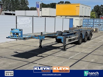 Container transport RENDERS CHASSIS PORTMASTER used