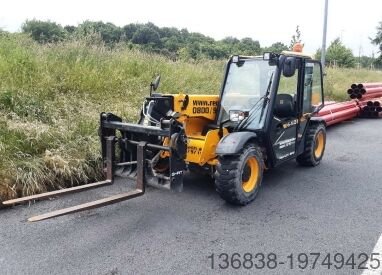 Použitý teleskopický nakladač JCB 525- 60 HI VIZ