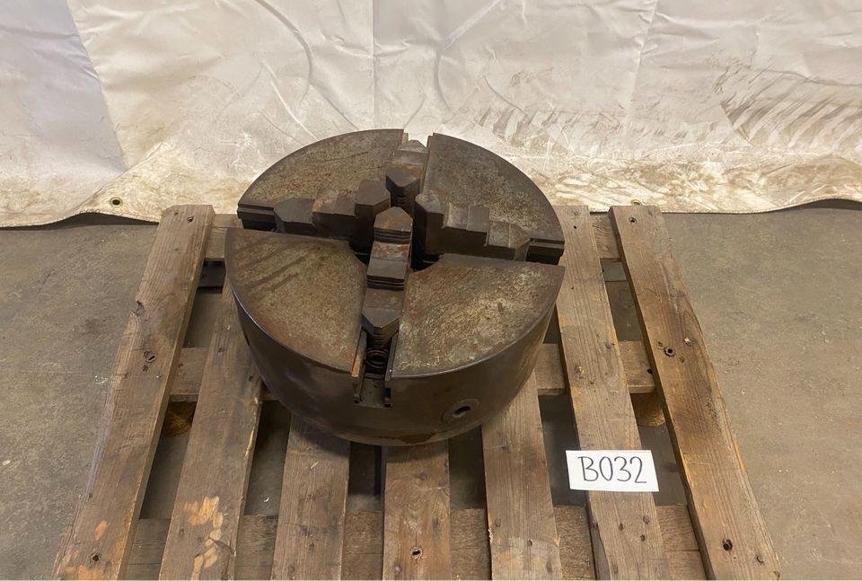Four jaw chuck for lathe, lathe, #B032