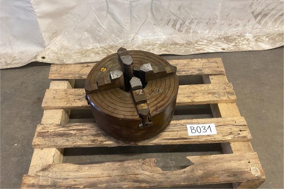 Röhm Four-bake chuck, for lathe, #B031