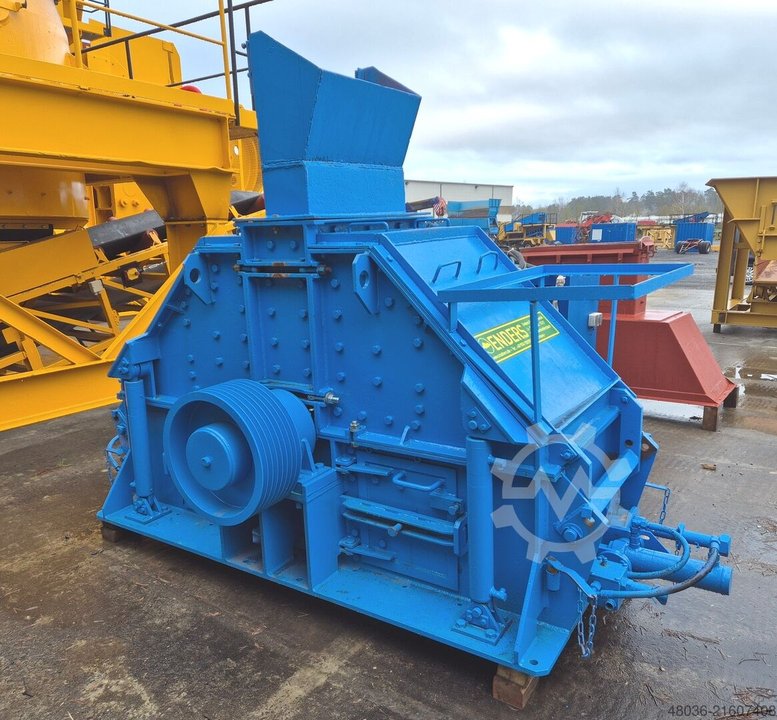 Bräuer Prallmühle HS700