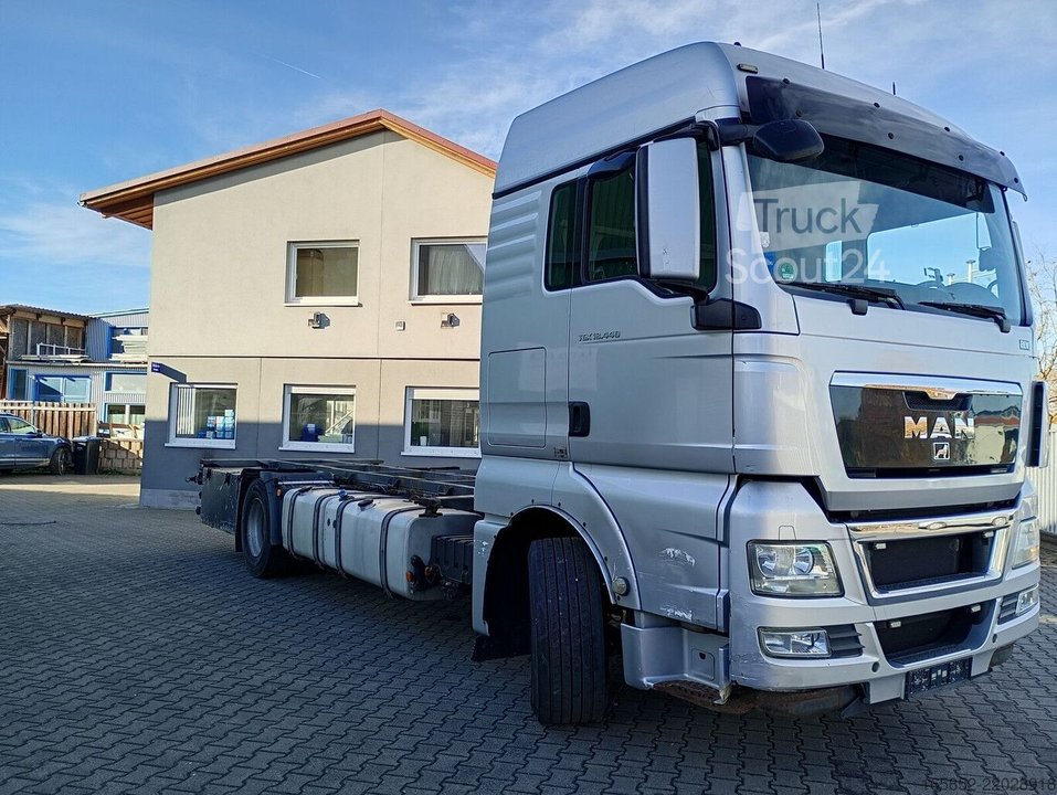 Шасі з кабіною MAN TGX 18.440 використовується