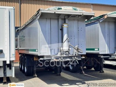 Tilt semi-trailer CARNEHL Alu-Kipper 31 cbm e-Schiebeverdeck Lift Alu used