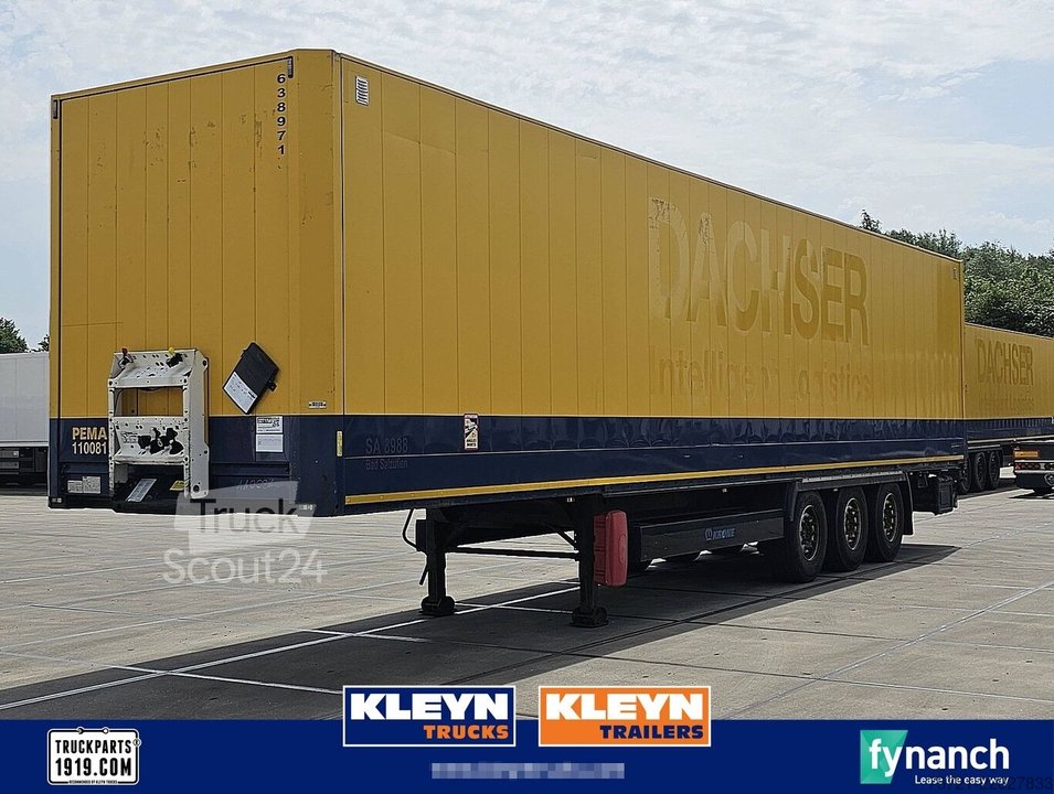 Case KRONE SD KLEIDERKOFFER used