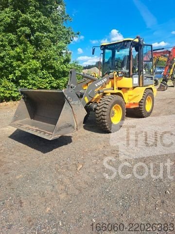 Radlader VOLVO L 30 H gebraucht