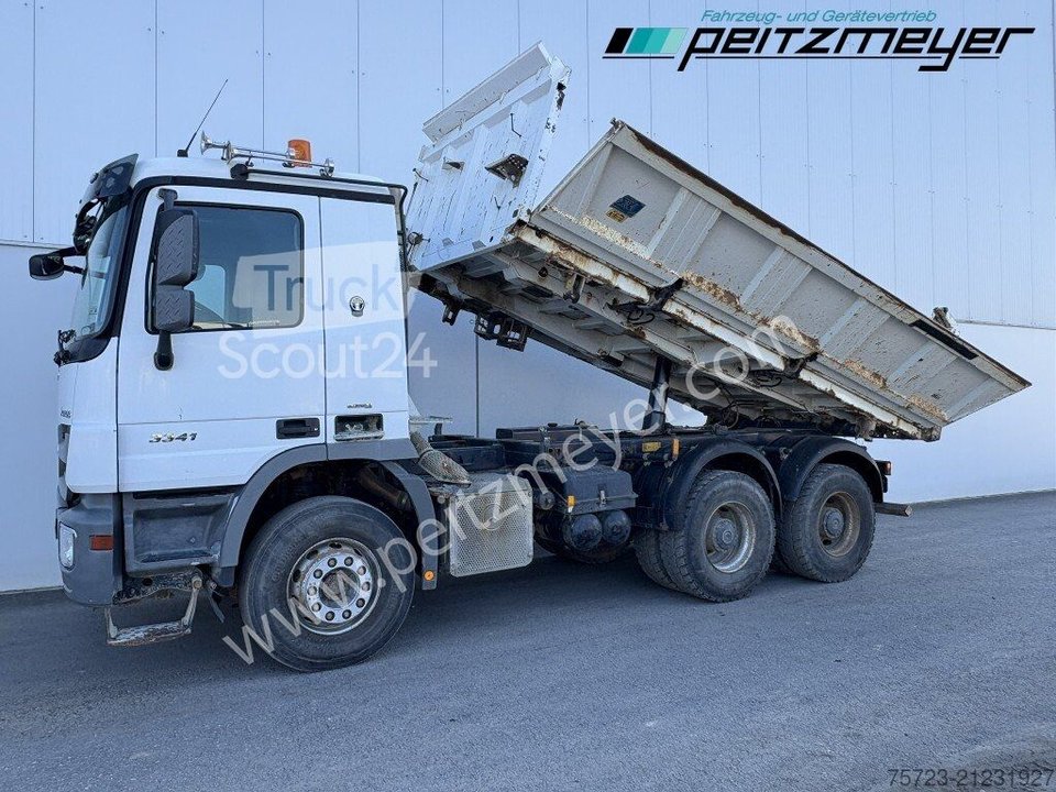 Тристоронній вантажівка Mercedes-Benz Actros 3341 K 6x4 використовується