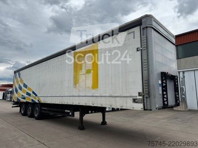 Beverage semi-trailers KÖGEL SN 24 **GETRÄNKE*SAF*LIFT*SCHNELLADESYSTEM* used