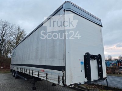 semi-trailers with Pritsche & Plane KÖGEL Mega Liner S 18 SAF axes hydraulic lifting roof used