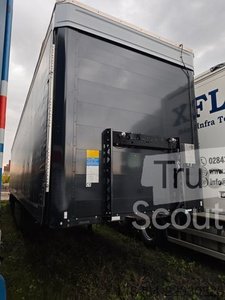 Semitrailers with Pritsche & Plane KÖGEL S24 SafeServer RSAB Quickslide Liftachs Pallets used