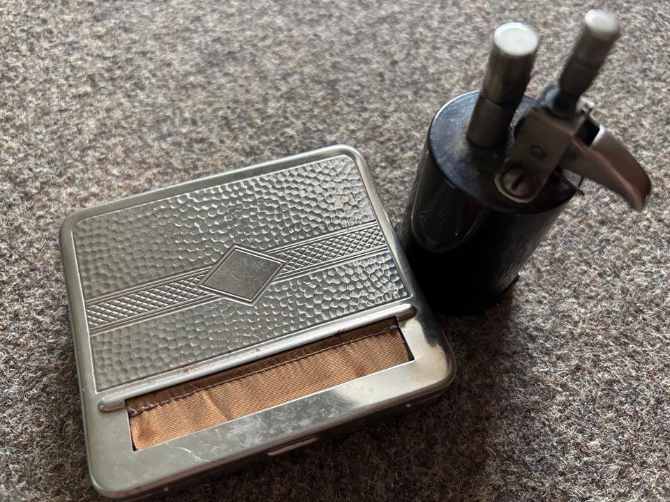 Světlejší starý, Bacock box s soustruhem