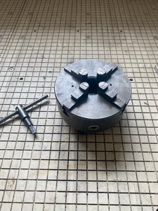 Arowa 200 czteropieczone jedzenie 4 pieczone chuck chuck tokarka
