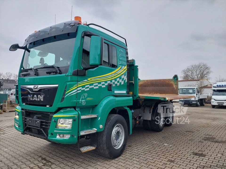 3-сторонній кліп MAN TGS 26.460 Meiler Тристоронній тент бульйон ... використовується