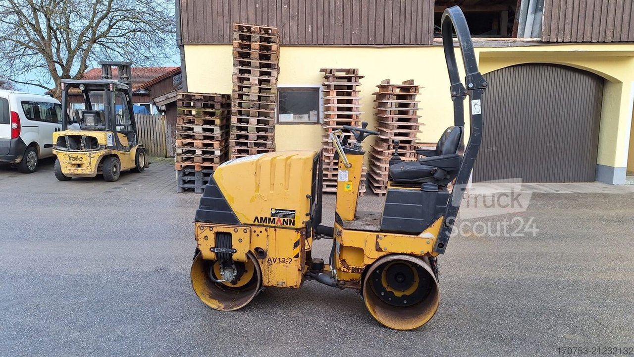 Walzenzug Ammann AV 12-2 gebraucht