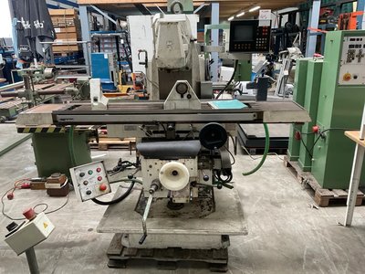 UG Universal Milling Machine