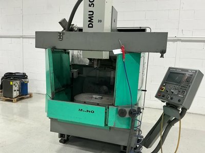 Обложка фрезерной машины Maho DMU50T CNC