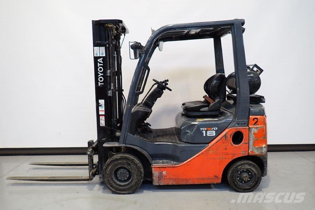 Toyota 02- 8FGF18
