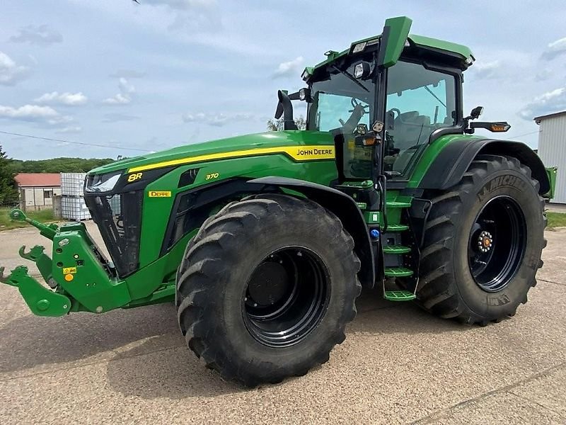 John Deere 8 R 370 * * * E23 přední ťukání shaftSF6000 * * *