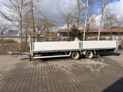 Humbaur HBTZ 137224 14.4 t Tandem Pritschenanhänger- Tieflader