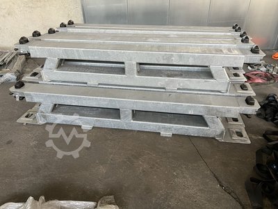 Müller Mitteltal compensating bracket for saddle depth loader incl. Conatiner closures