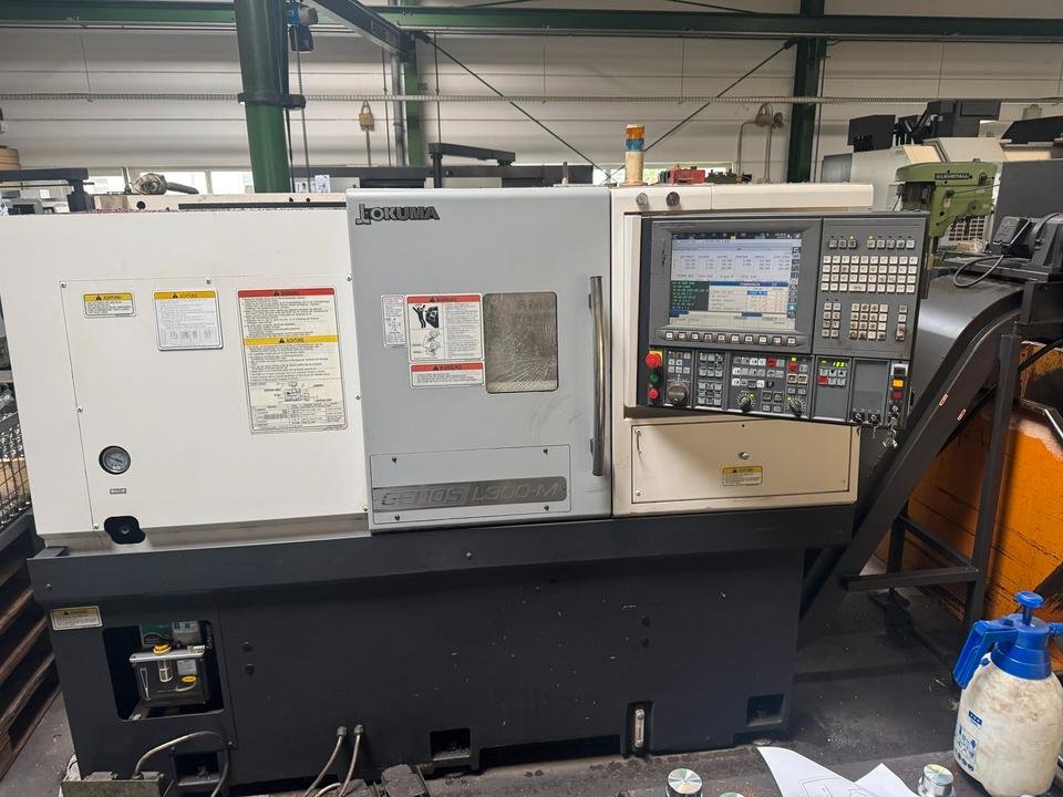 Okuma Genos L- 300- M CNC Lathe