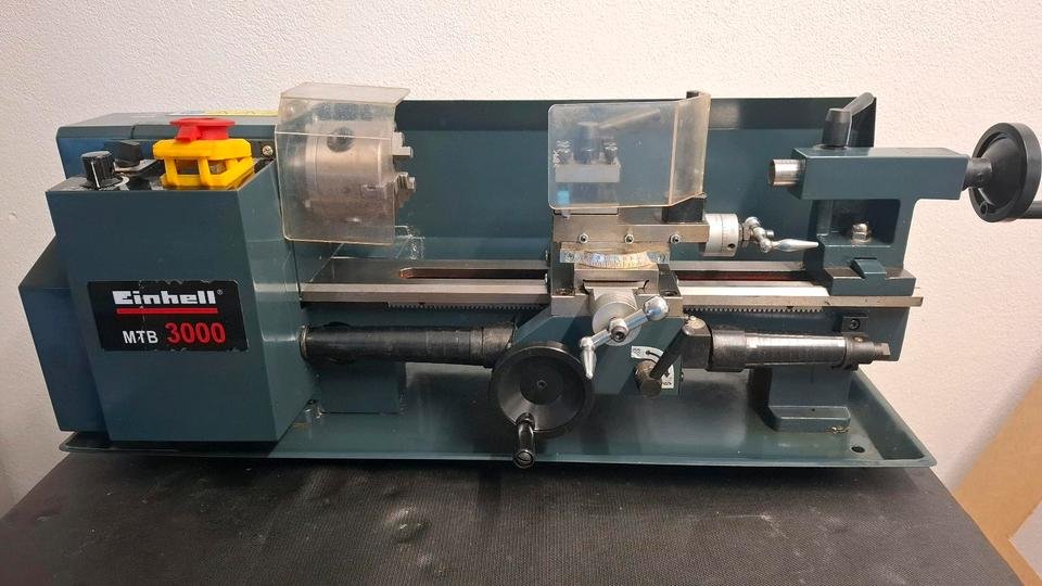 Pojedyncze światło MTB 3000 Metalworking Lathe